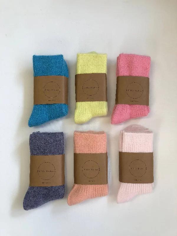 Billy Bamboo/ANGORA WOOL SOCKS - snow pastel