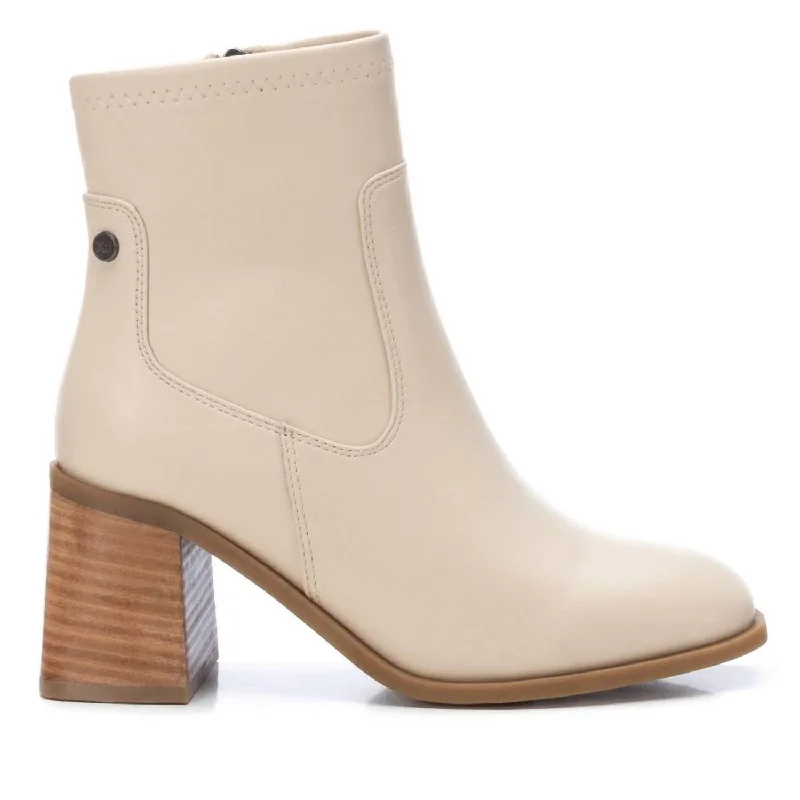 Women's Chelsea Booties In Frosted Ice