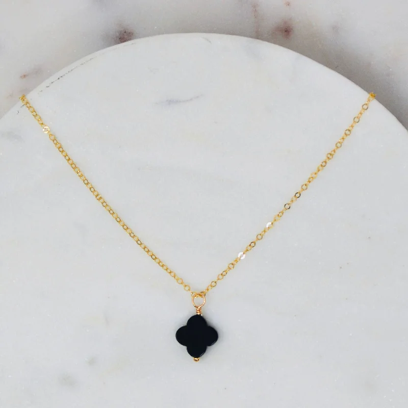 Payton Clover Necklace - Onyx