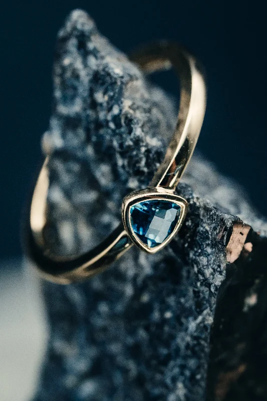 14k Yellow Gold Small Trillion Cut London Blue Topaz Ring