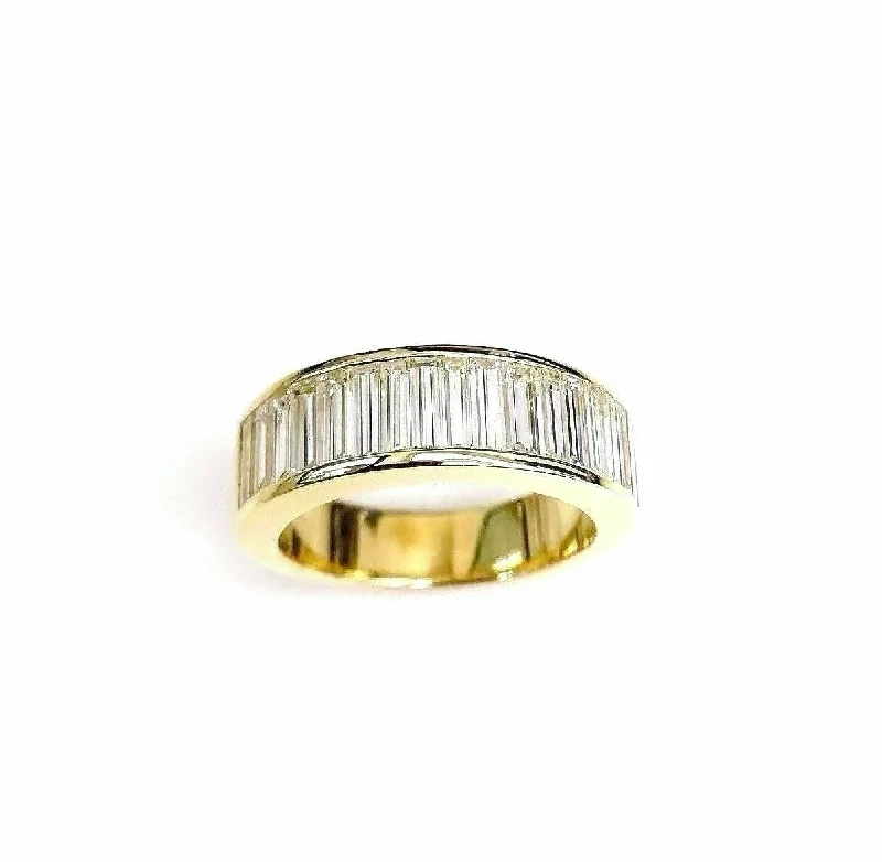 2.30 Carats Long Baguette Diamond Anniversary Ring 18K Gold FG VS VVS Diamonds