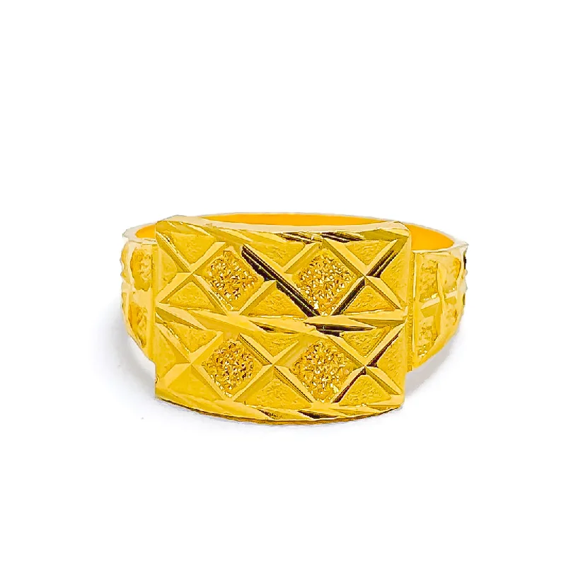 Upscale Geometric Men's 22k Gold Ring